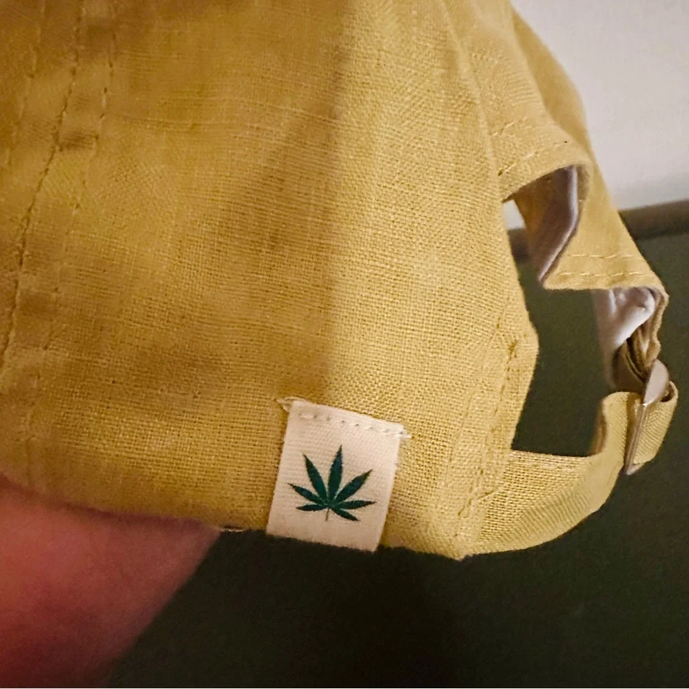 NWOT New Cotton On Yellow Casual Baseball Cap
